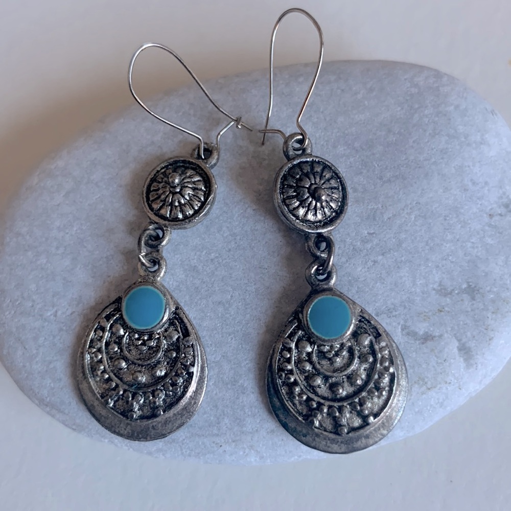 Handmade brand new dropped earrings